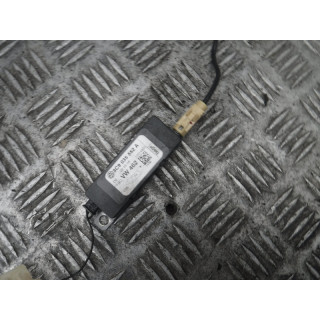 WZMACNIACZ ANTENOWY 3C9035552A - VW PASSAT B6