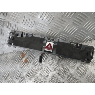 LISTWA MOCOWANIE VW PASSAT B6 3C0857318C
