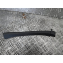 POSZYCIE SŁUPKA PRZÓD VW PASSAT B6 3C0868237