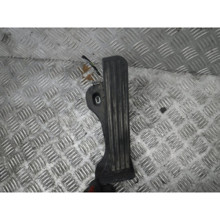 PEDAŁ POTENCJOMETR GAZU VW PASSAT B6 2.0 16V TDI