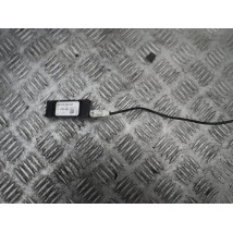 WZMACNIACZ ANTENOWY 3C9035552A - VW PASSAT B6