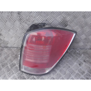 LAMPA PRAWA TYŁ TYLNA OPEL ASTRA H III LIFT KOMBI