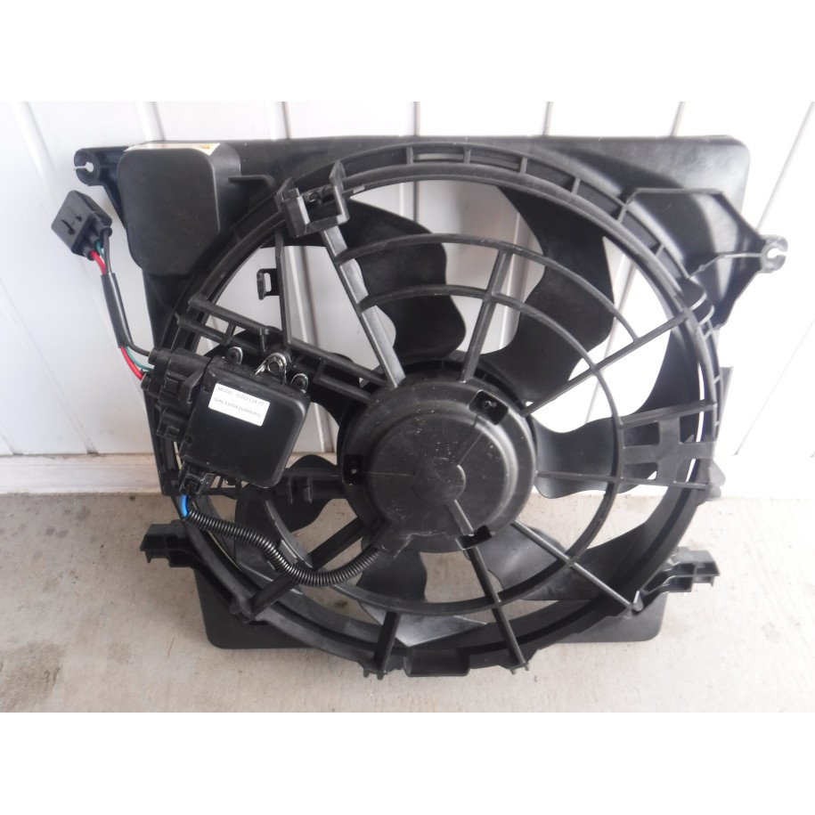 WENTYLATOR KMPL KIA SPORTAGE (15- ) 2.0 T-GDI