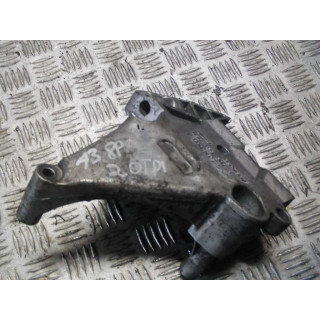 AUDI A3 8P 2.0 TDI ŁAPA SILNIKA 03G199207A