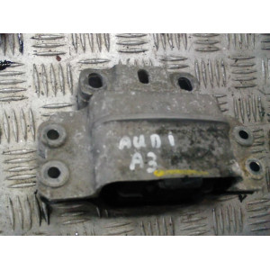 AUDI A3 8P 2.0 TDI ŁAPA...