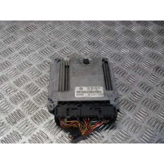 VW TOURAN 1.9 TDI KOMPUTER SILNIKA 03G906016CD
