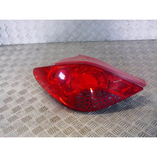PEUGEOT 207 HB LAMPA TYŁ PRAWA/ LEWA