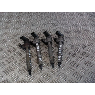 MERCEDES W203 2.2 CDI WTRYSKI KOMPLET 0445110188