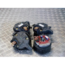 AUDI A4 B6 WENTYLATOR NAWIEWU 8E2820021E