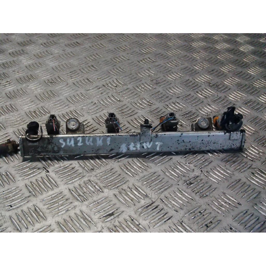 SUZUKI SWIFT MK6 1.3 LISTWA WTRYSKI