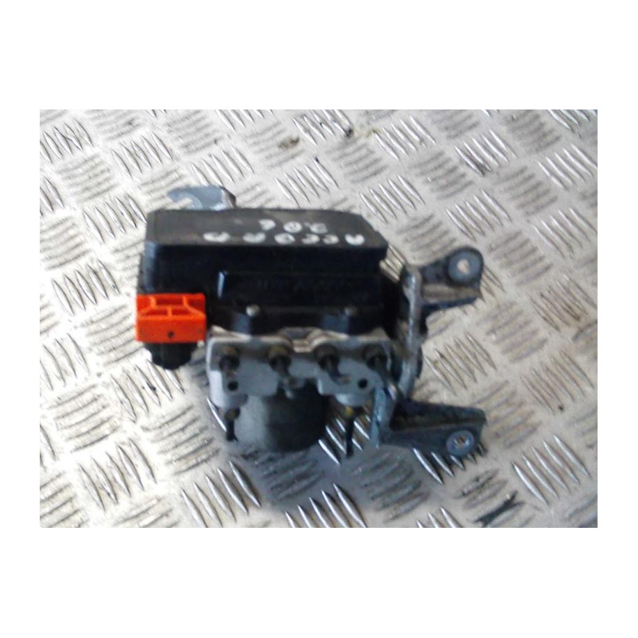 HONDA ACCORD VII 2.0 B POMPA ABS SEA004T125838