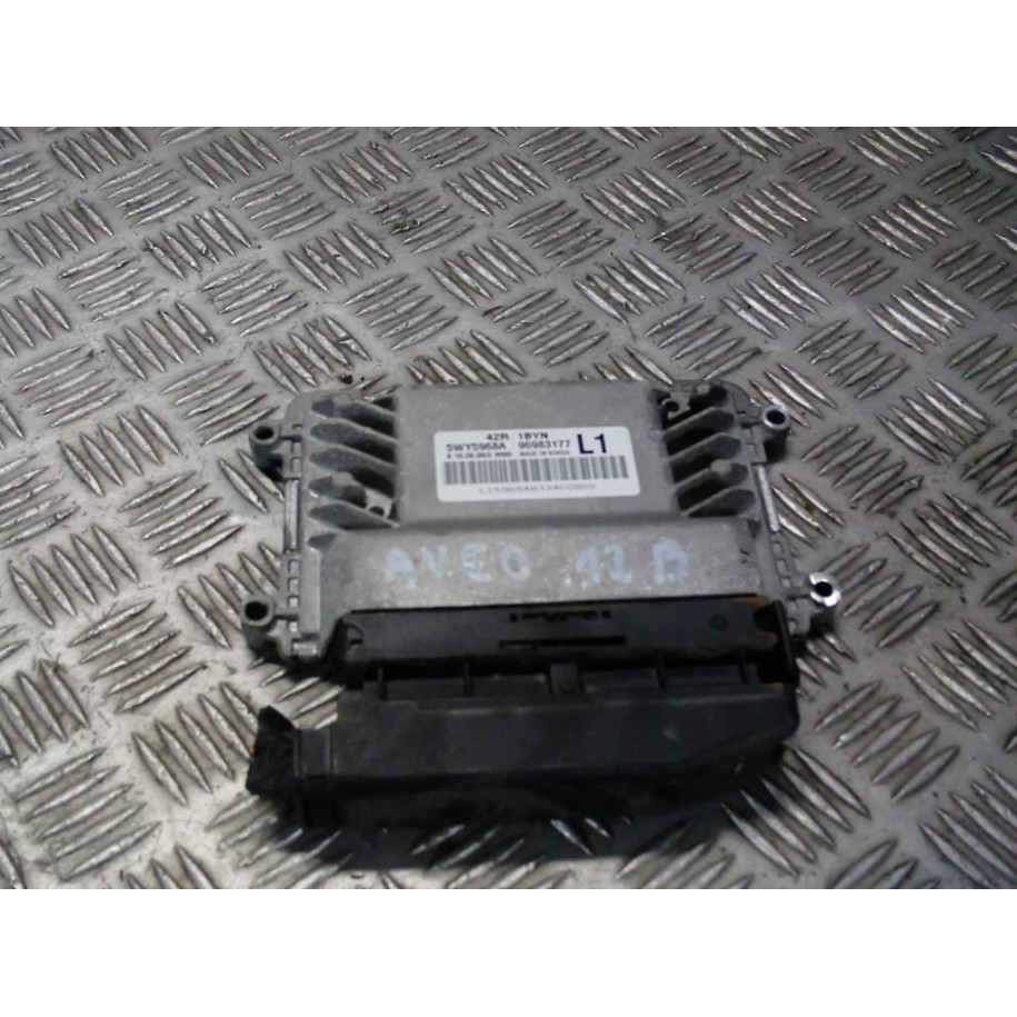 CHEVROLET AVEO T255 1.2 KOMPUTER SILNIKA 96983177