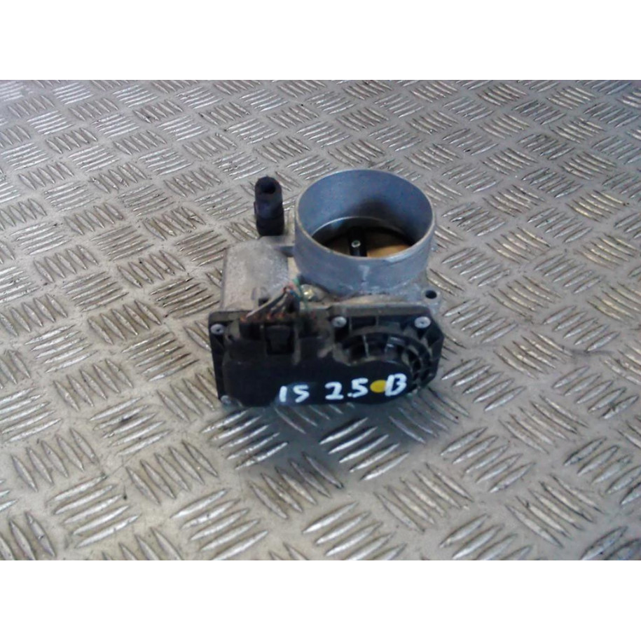 LEXUS IS250 PRZEPUSTNICA 22030 31020