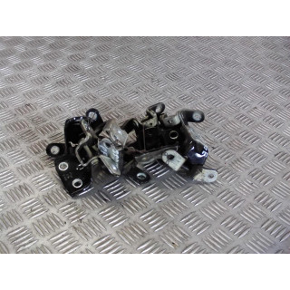 KIA SPORTAGE II ZAWIASY DRZWI