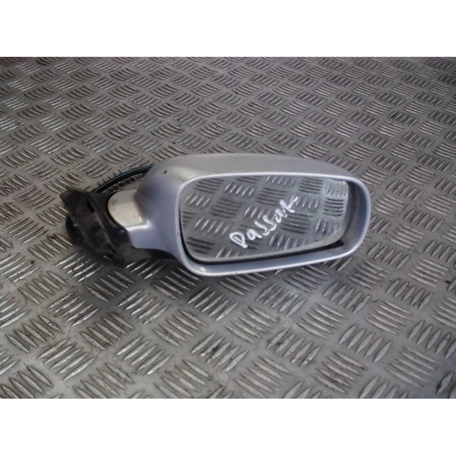 VW PASSAT B5 FL LUSTERKO PRAWE