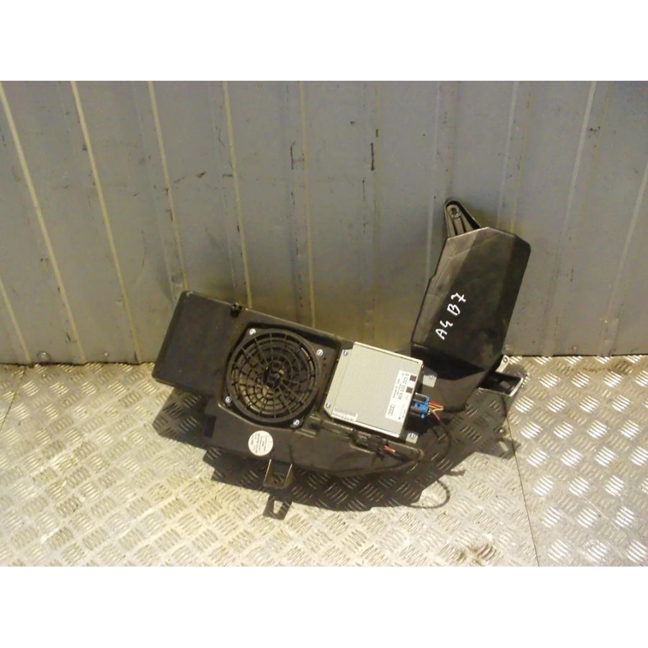 AUDI A4 B7 WZMACNIACZ SUBWOOFER 8E9035223D