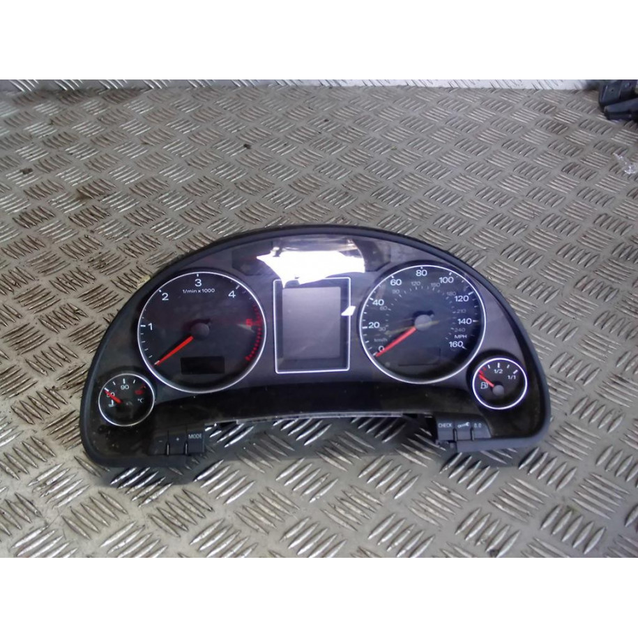 AUDI A4 B7 2.0 TDI LICZNIK