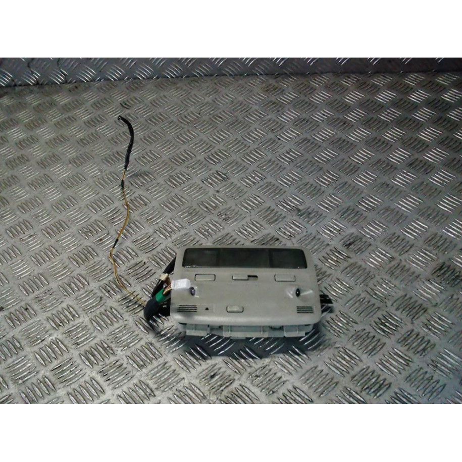 TOYOTA AVENSIS T25 LAMPKA PODSUFITKI