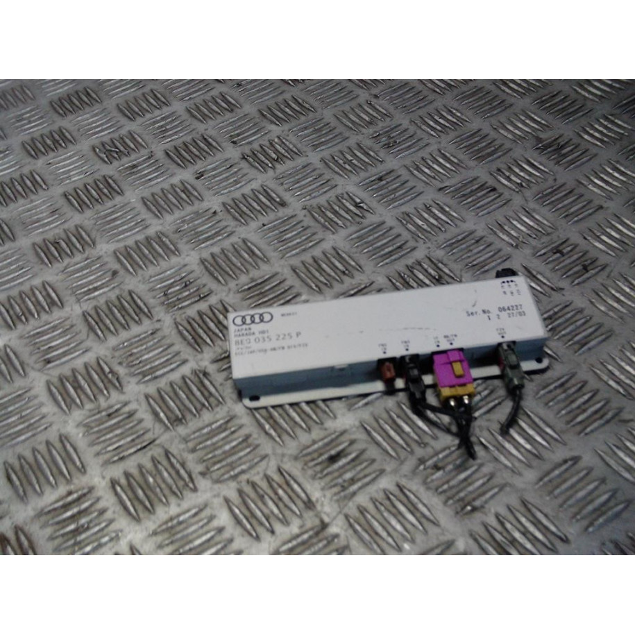AUDI A4 B6 WZMACNIACZ ANTENY 8E9035225P