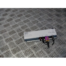 AUDI A4 B6 WZMACNIACZ ANTENY 8E9035225P