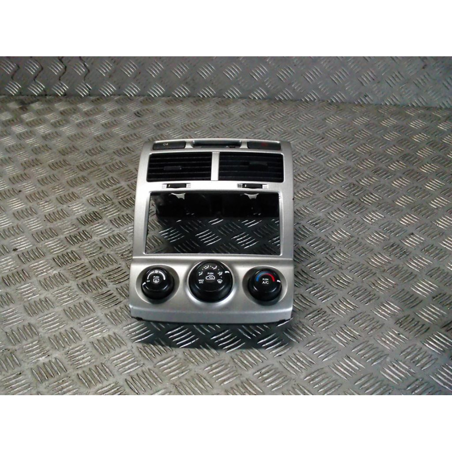 KIA SPORTAGE II PANEL KLIMATYZACJI RAMKA