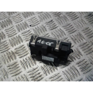 AUDI A6 C6 REZYSTOR NAWIEWU 4F0820521