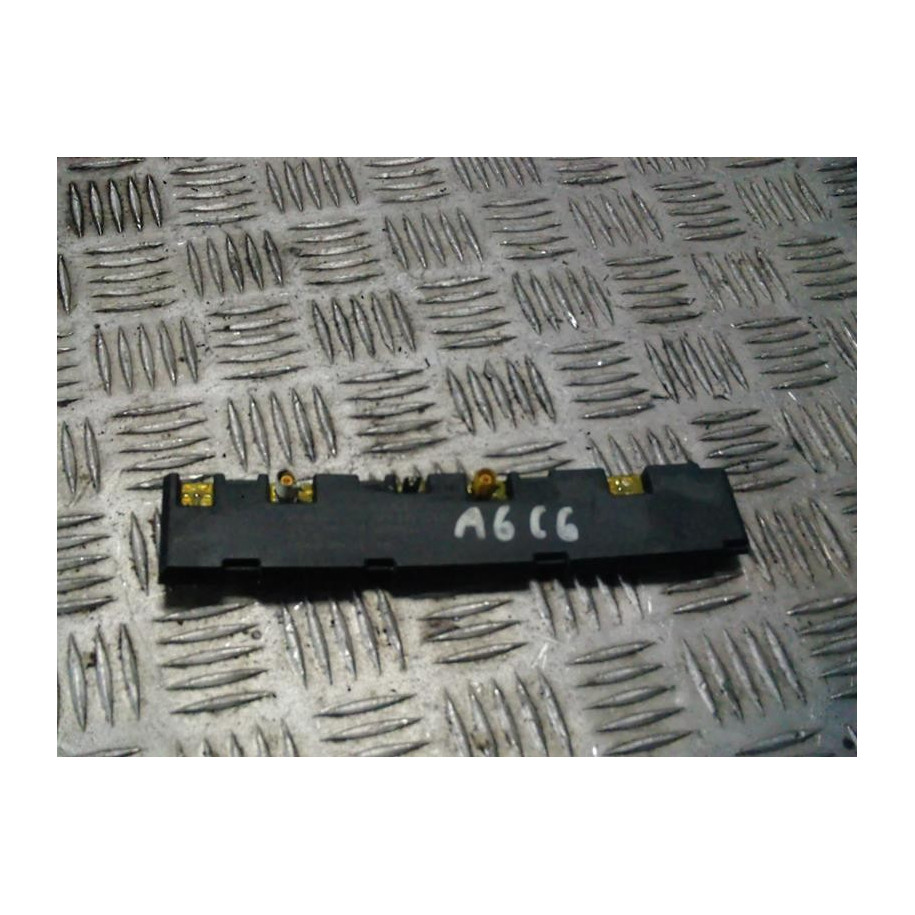 AUDI A6 C6 WZMACNIACZ ANTENY 4F5035225L