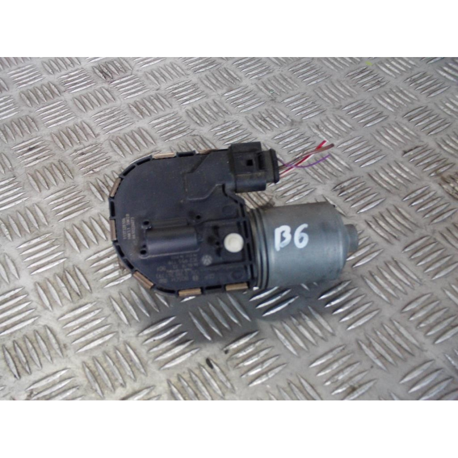 VW PASSAT B6 SILNIK WYCIERACZEK 3C2955119