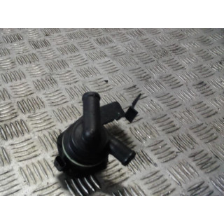 AUDI A6 C6 2.0  TDI CAG POMPA WODY 03L965561A