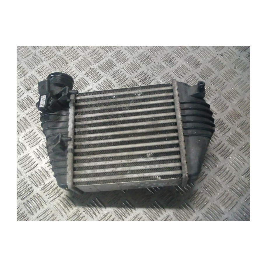 AUDI A6 C6 LIFT 2.0 TDI INTERCOOLER 4F0145805AD