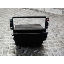 KIA SORENTO SCHOWEK RAMKA
