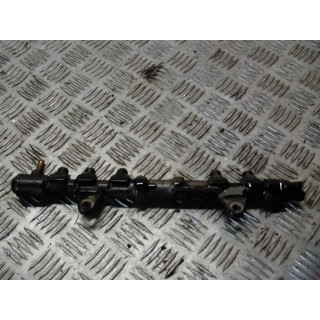 FIAT DOBLO II 1.3 JTD LISTWA WTRYSKOWA CZUJNIK 0445214239