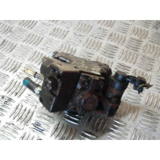 FIAT DOBLO II 1.3 JTD POMPA WTRYSKOWA 0445010311