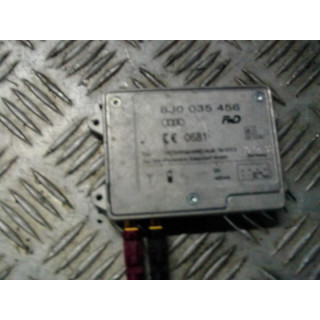 AUDI A6 C6 WZMACNIACZ  8J0035456