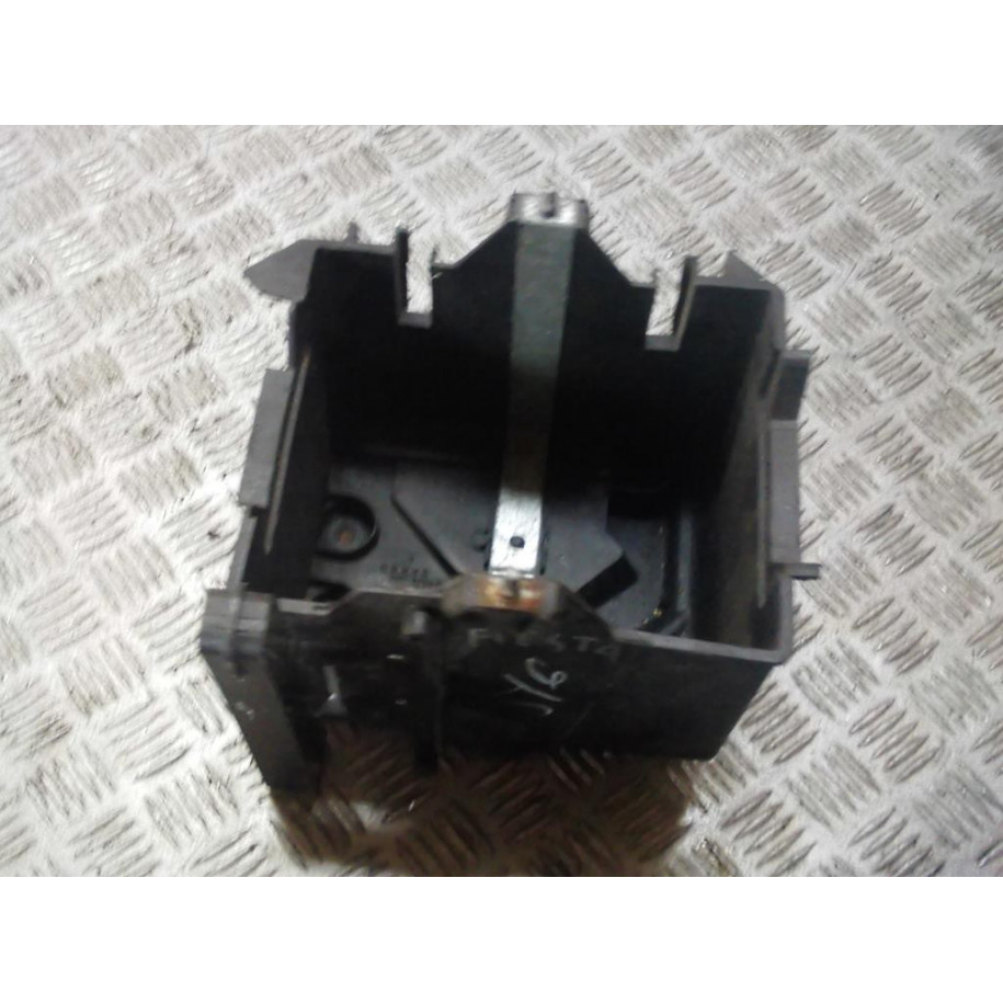 FORD FIESTA MK7 OBUDOWA AKUMULATORA