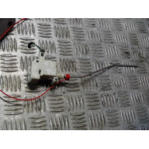 AUDI A6 C6 LIFT SIŁOWNIK KLAPKI WLEWU
