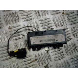 PEUGEOT 407 WZMACNIACZ ANTENY 9654390480
