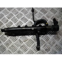 SAAB 93 1.9 TID LISTWA WTRYSKOWA 0445214057