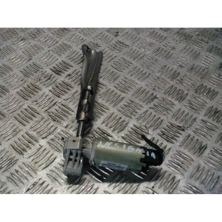 OPEL INSIGNIA SILNICZEK REGULACJI FOTELA 8357025