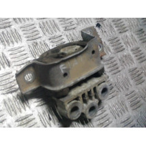 FIAT GRANDE PUNTO 1.4 ŁAPA SILNIKA