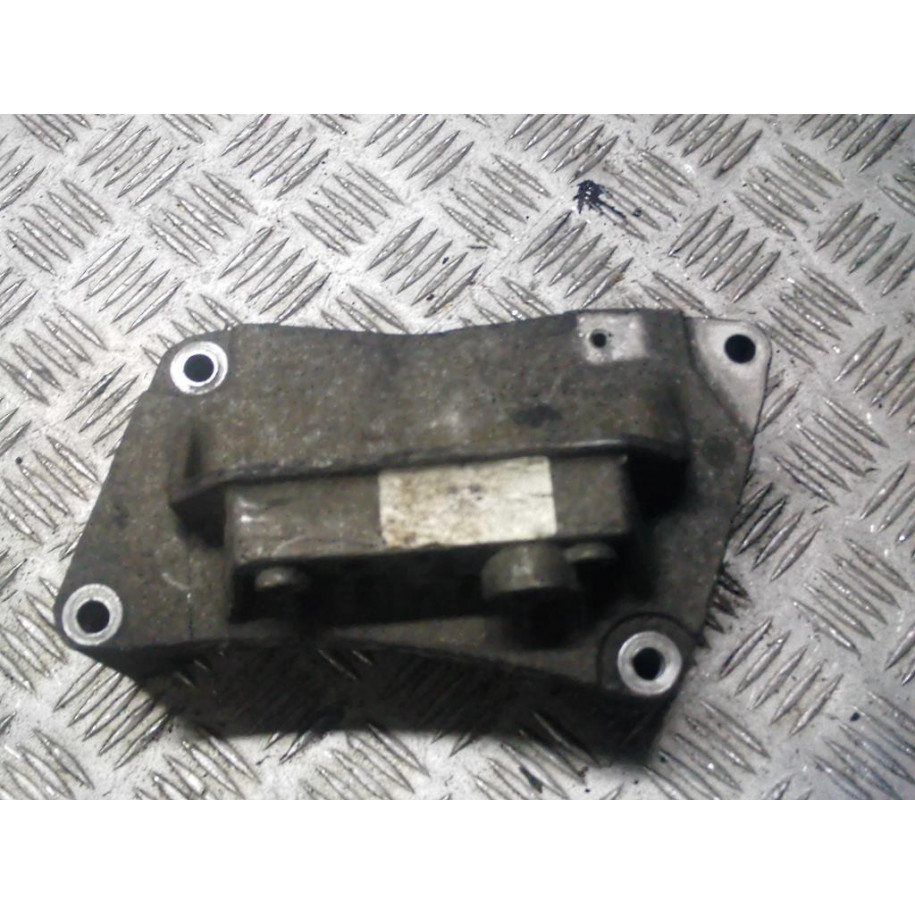 FIAT GRANDE PUNTO 1.4 ŁAPA SILNIKA