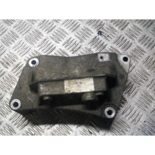 FIAT GRANDE PUNTO 1.4 ŁAPA SILNIKA