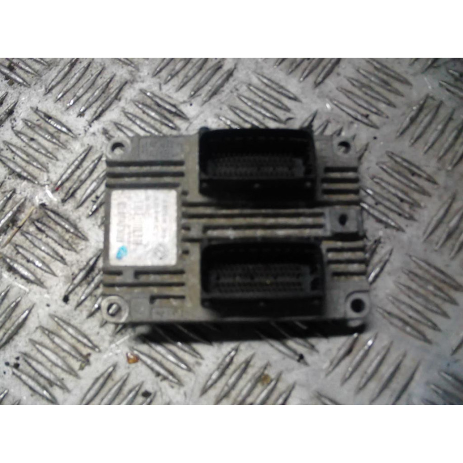 FIAT PUNTO EVO 1.2 KOMPUTER SILNIKA 51899832