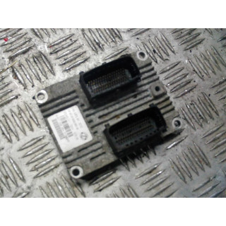 FIAT GRANDE PUNTO 1.2 KOMPUTER SILNIKA 51798649