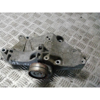 RENAULT MEGANE II 1.9 DCI ŁAPA ALTERNATORA