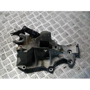 AUDI A4 B6 1.9 TDI ŁAPA...
