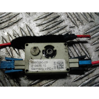 BMW E61 WZMACNIACZ ANTENY 6990090