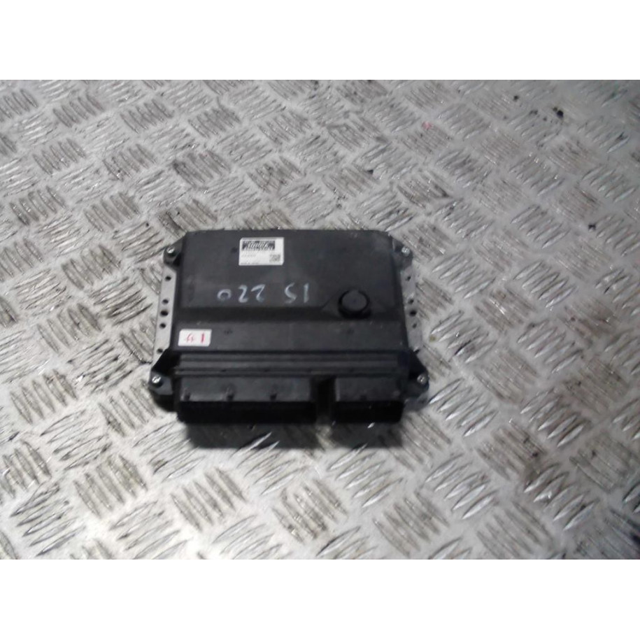 LEXUS IS220D KOMPUTER SILNIKA 89661 53702