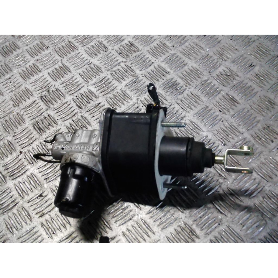 MERCEDES W211 2.2 CDI POMPA HAMULCOWA 0204221314