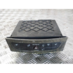 MERCEDES W211 PANEL...